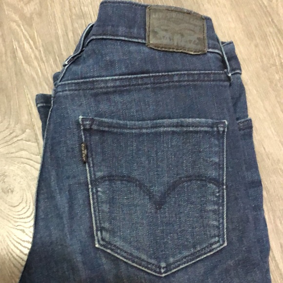 Levi’s dark blue denim jeans - Picture 4 of 5